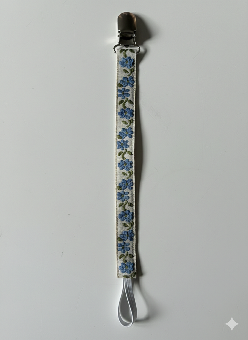 Blue Blossom - Floral Pacifier Clip