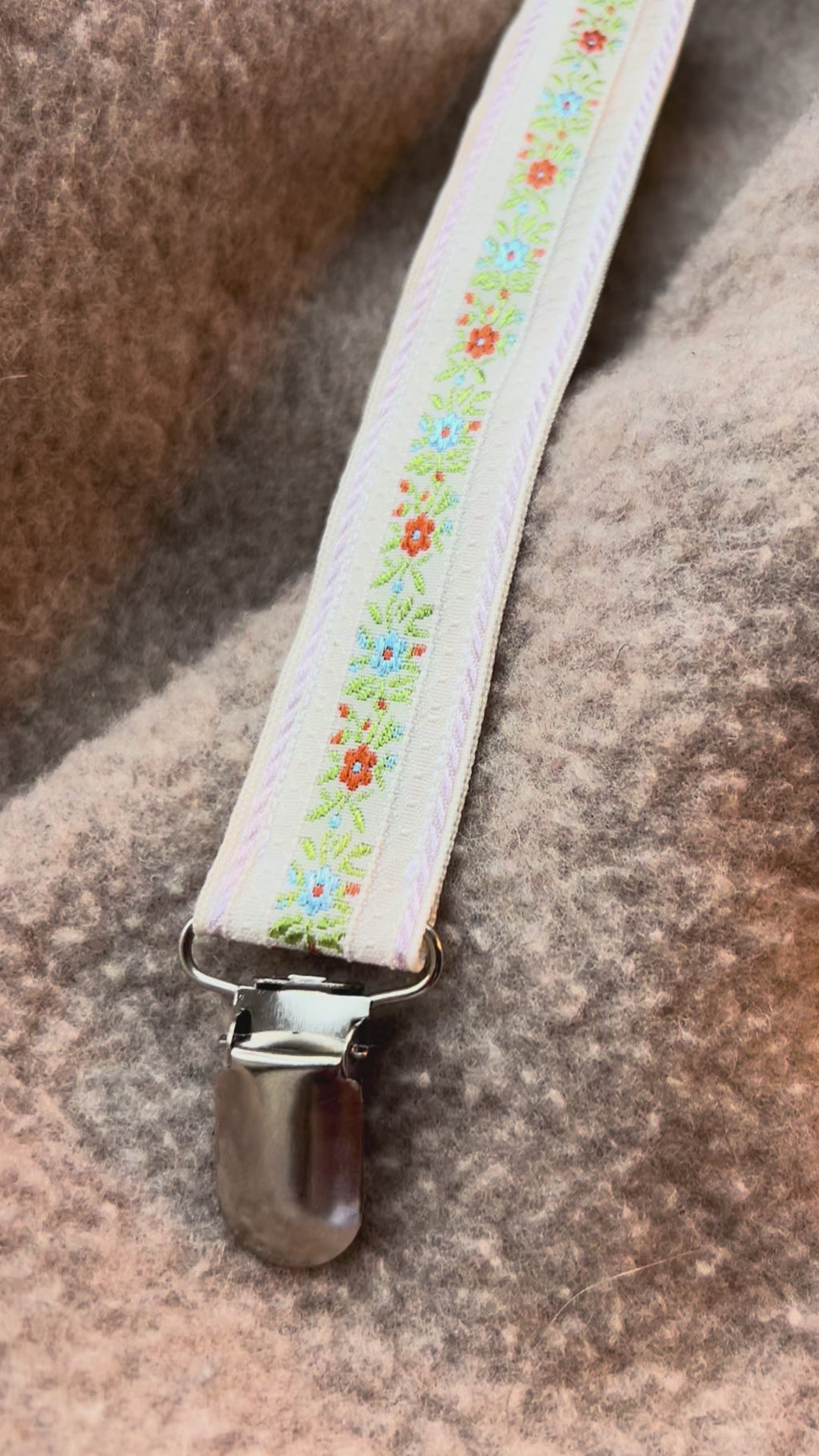 Summerfield - pacifier clip